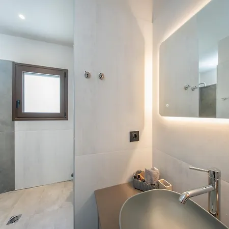 别墅 Beachfront Fteri Zóla