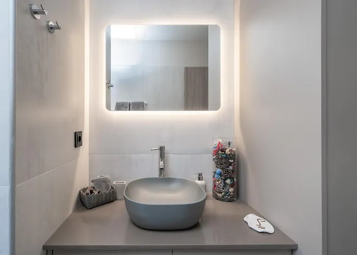 Beachfront Fteri * Zóla