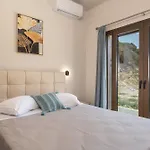 Beachfront Fteri Villa